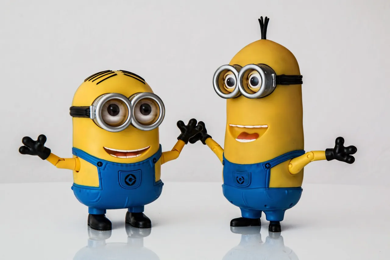 minions-on-white-background